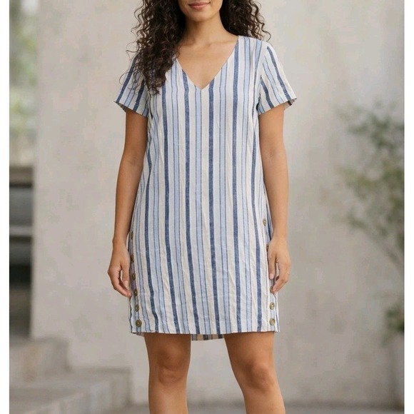 Madewell Dresses & Skirts - Madewell Women's XS Linen Shift Dress Blue White Stripe V-Neck Side Buttons